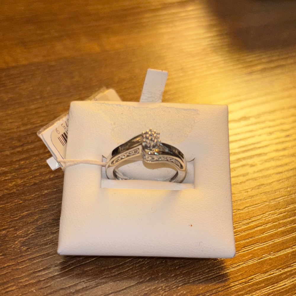 Elegant Silver Ring with Diamond  Accents